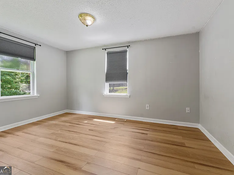 3646 Jones Mill Rd — Photo 8