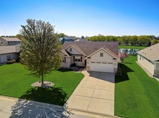 9631 Prairie Crossing Dr, Franksville, WI 53126
