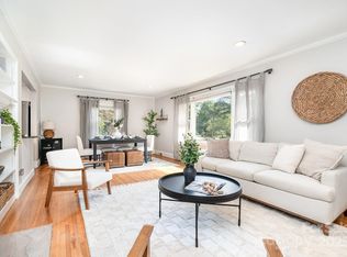 931 Hickory Nut St, Charlotte, NC 28205