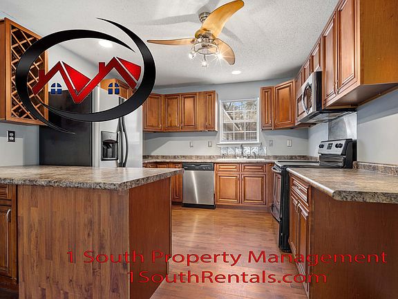 4th image of 12180 Franklin Creek Ct