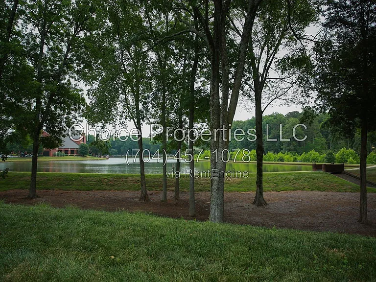 9148 Hillston Ridge Rd — Photo 18