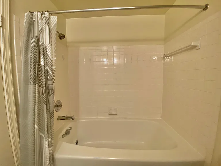 940 S Rolfe St — Photo 24