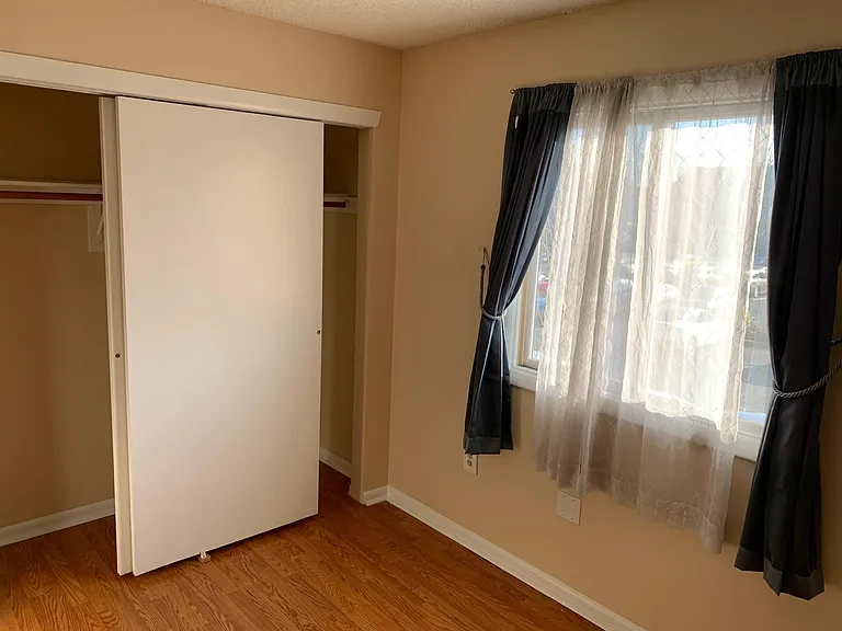 1006 Ravens Crest Dr — Photo 9
