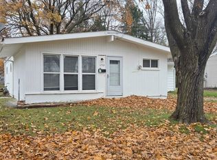 1793 Sheffield Dr, Akron, OH 44320