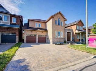 31 Starhill Cres, Markham, ON L6C 2Z9