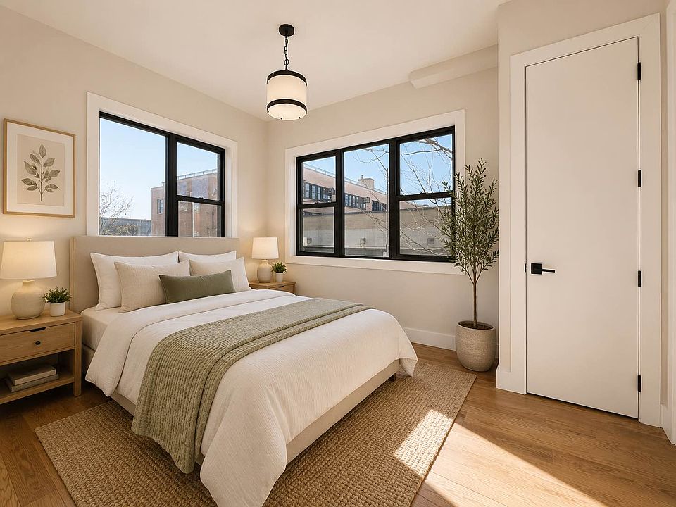 1st image of 664 Kosciuszko St #2A