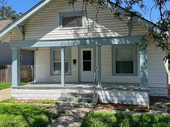 1321 S Main St, Wichita, KS 67213