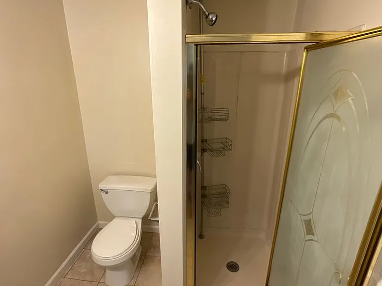416 N Lincoln St — Photo 54