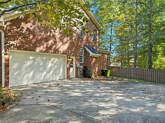 5th image of 1903 Osterville Ct