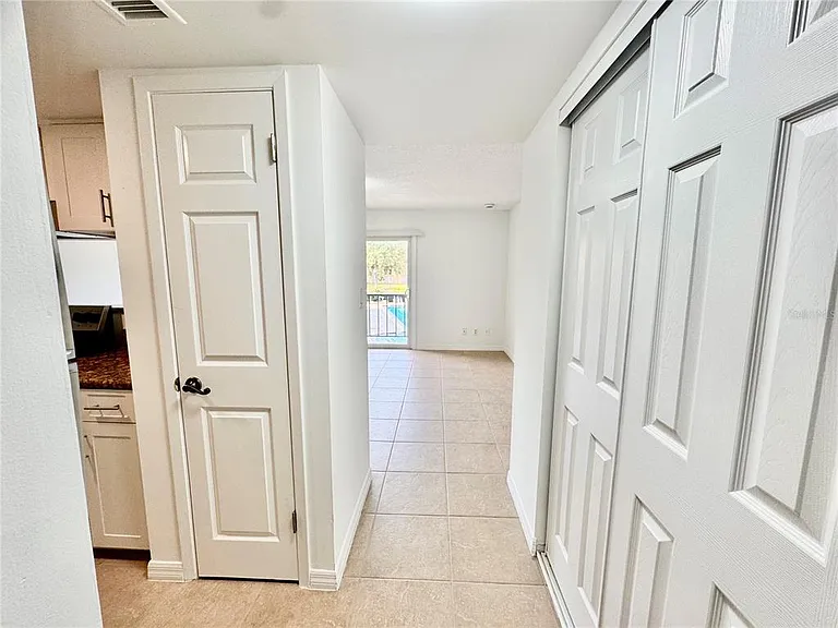 5820 N Church Ave #239 — Photo 3