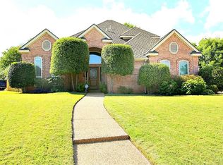 2802 Worcester Ct, Arlington, TX 76001