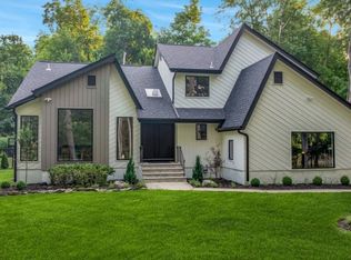 160 Beacon St, Haworth, NJ 07641