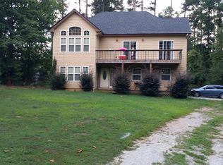 6535 Yacht Club Rd, Flowery Branch, GA 30542