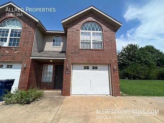 3rd image of 2929 Meridian Pl #C