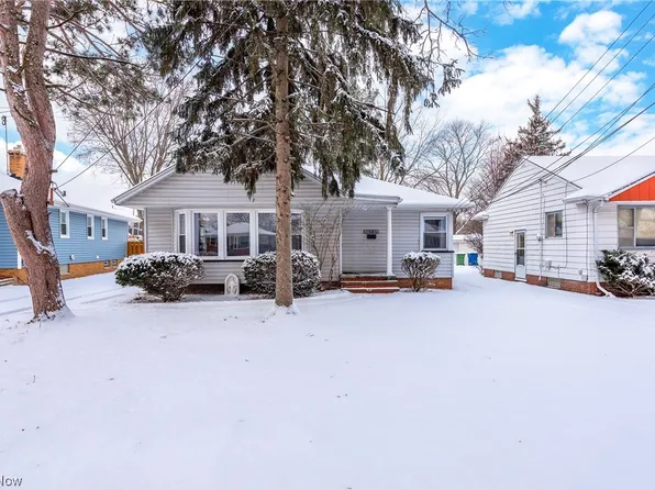 6674 Lawnwood Ave, Parma Heights, OH 44130