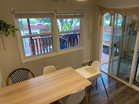 3rd image of 2157 Catalina Blvd