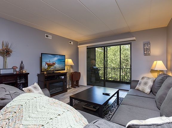 5th image of 13430 W Circle Dr APT 206
