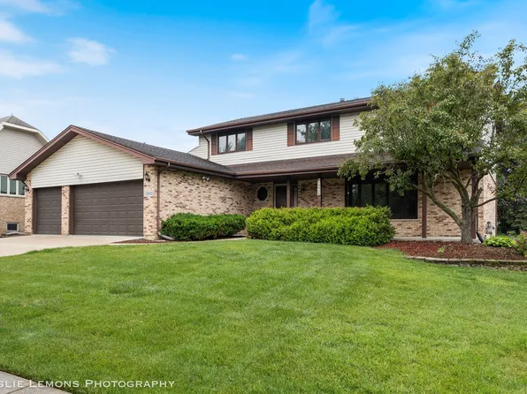 13938 S Trails End Dr, Homer Glen, IL 60491