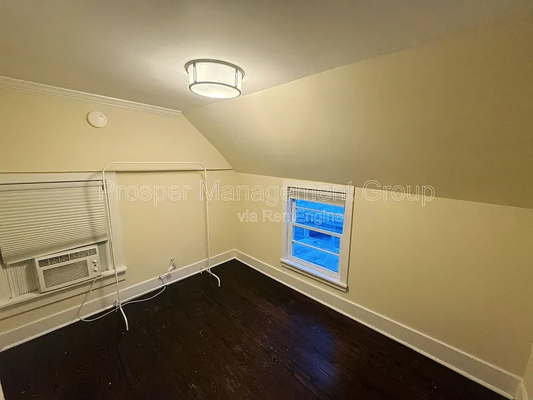 70 Radcliffe St #C — Photo 9