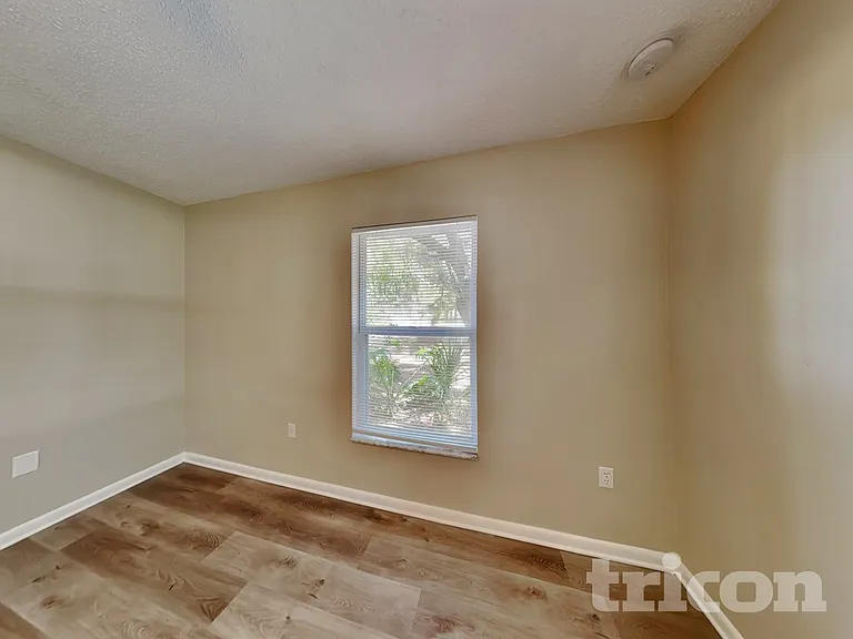 1809 Avon St — Photo 5