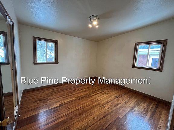 5th image of 238 E 18th St