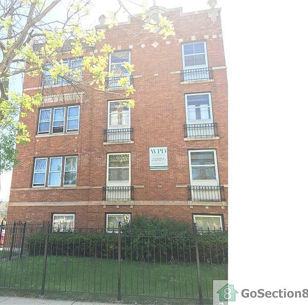1st image of 7436 S South Shore Dr APT 3W