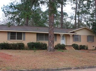1404 Tonawanda Dr, Dothan, AL 36303