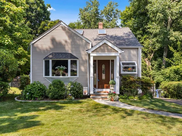 501 Church Hill Road, Trumbull, CT 06611