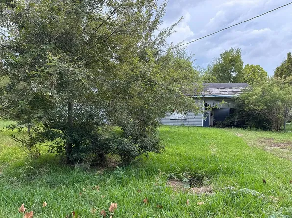 625 E Brimstone St, Sulphur, LA 70663