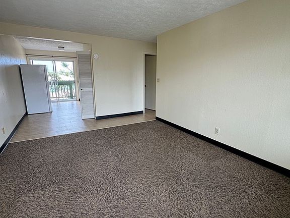 3rd image of 464 Kalanikoa St APT 201