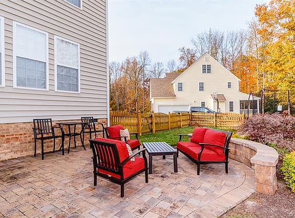 5th image of 9072 Brevet Ln