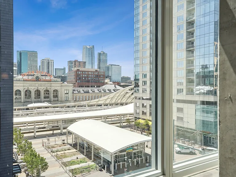 Sentral Union Station — Photo 27