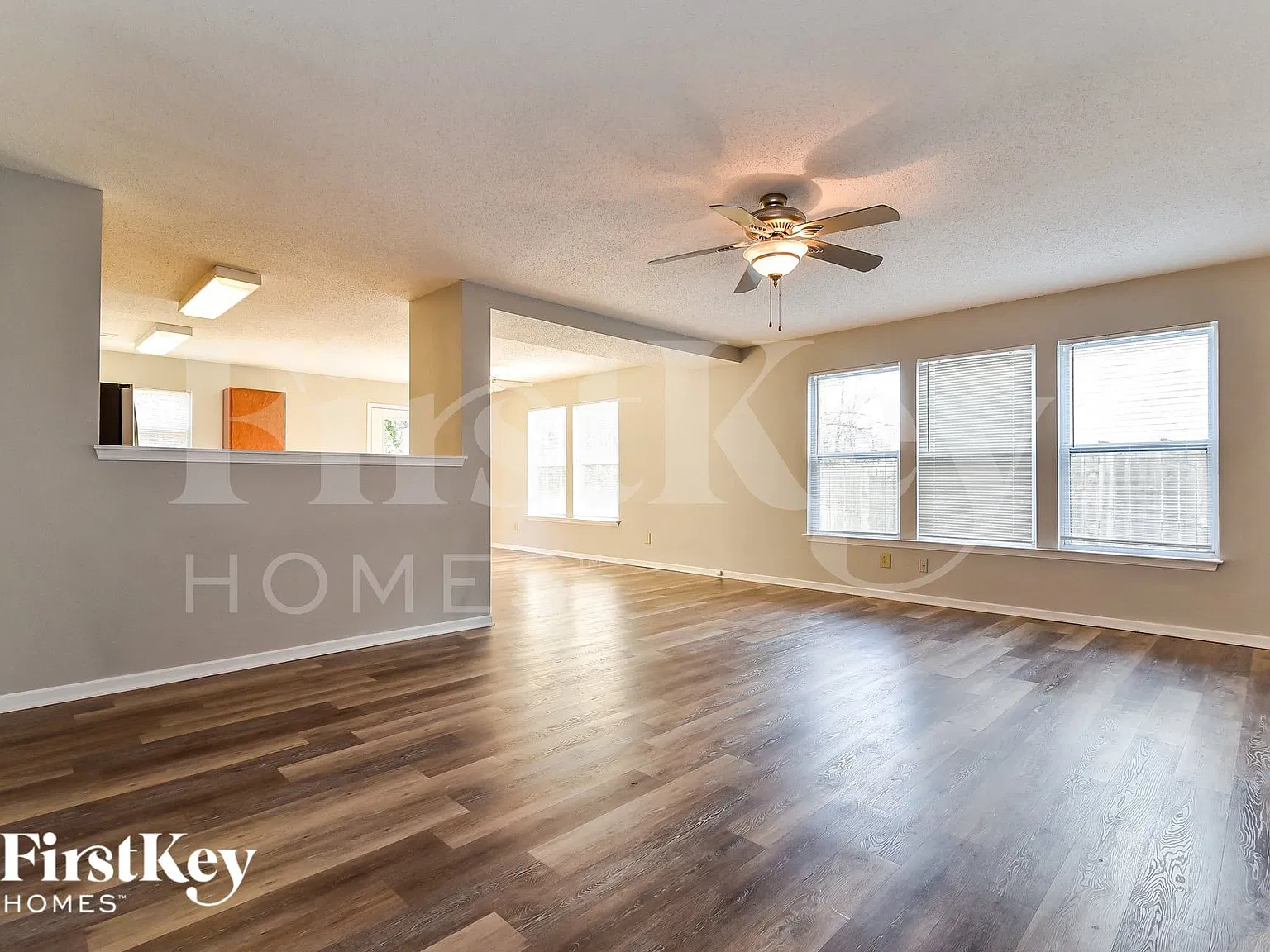 3 bed, 2.0 bath, 1515 sqft, $1,685 — Photo 4