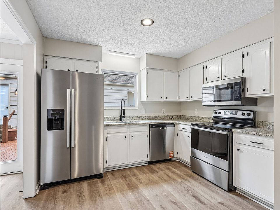 1st image of 3880 Priest Lake Dr APT 54