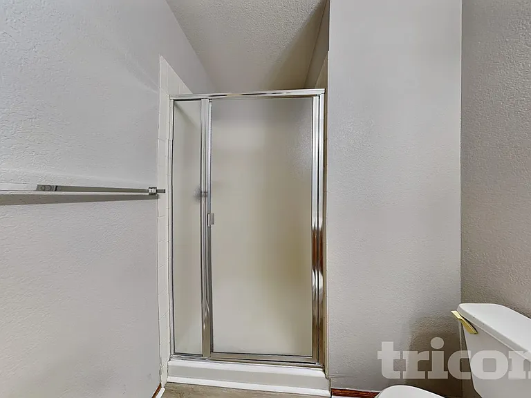 446 W 116th Pl — Photo 14