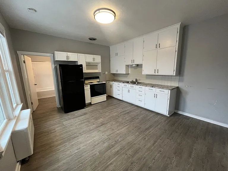 1202 S 13th St #1 — Photo 2