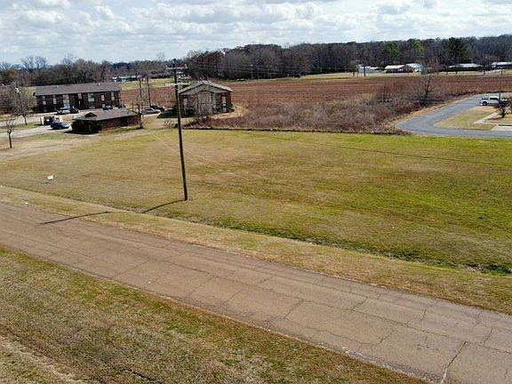 4th image of Prison Rd