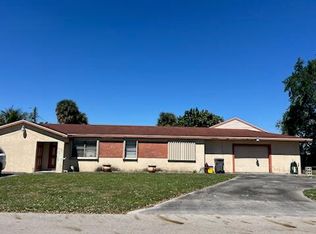 2769 New York St, West Palm Beach, FL 33406
