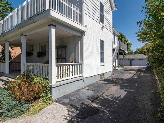 3rd image of 3710 Drakewood Dr