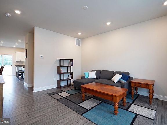 3rd image of 35281 Wright Way