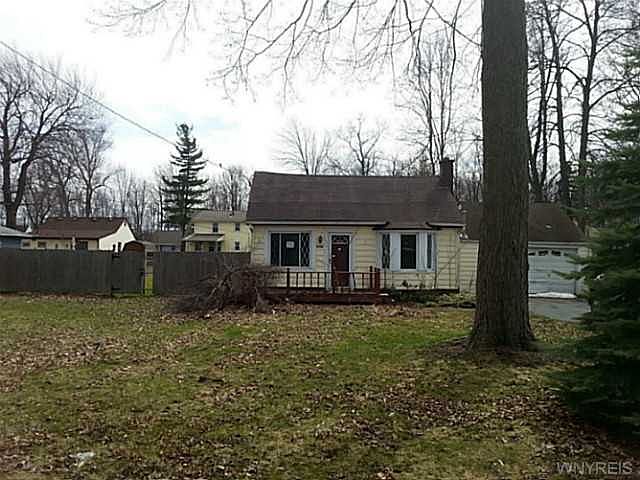 1st image of 3783 Columbia St