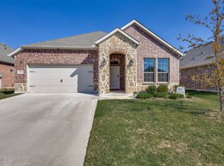 2918 Jasper Trl, Aubrey, TX 76227