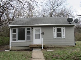 4437 E 54th Ter, Kansas City, MO 64130
