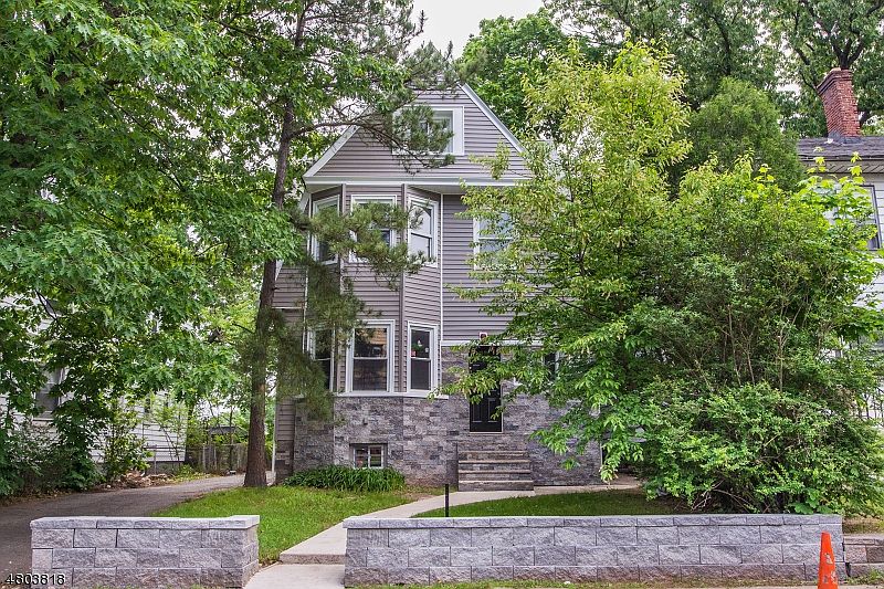 4 Hawthorne Pl, East Orange, NJ 07018 Zillow