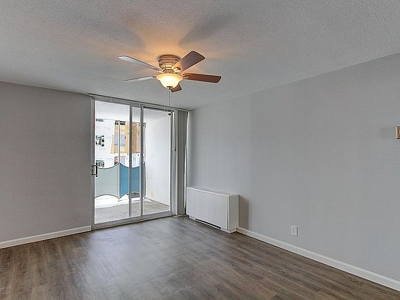 4th image of 1155 Ash St APT 404
