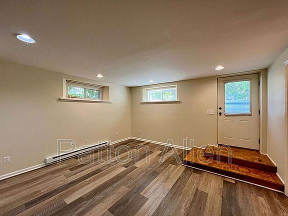 3rd image of 35 Herron Ave APT 5