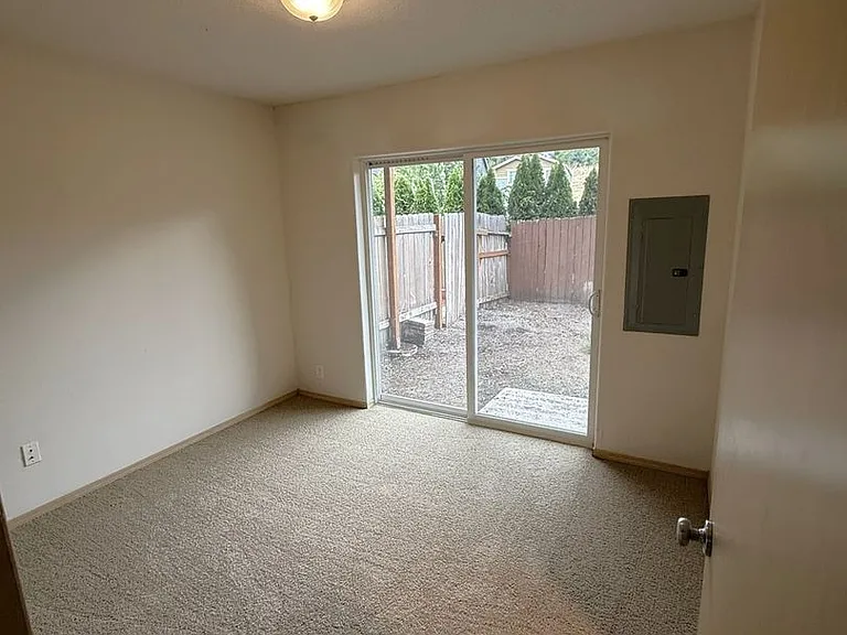 4466 NE Nicholson Loop — Photo 18
