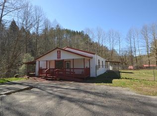 3875 Tails Creek Rd, Ellijay, GA 30540