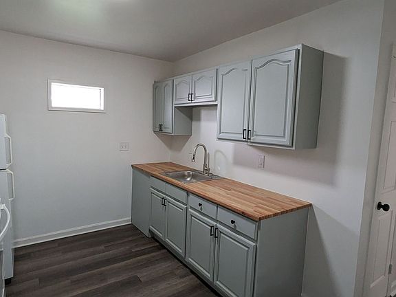 4th image of 617 40th Ave N #617B