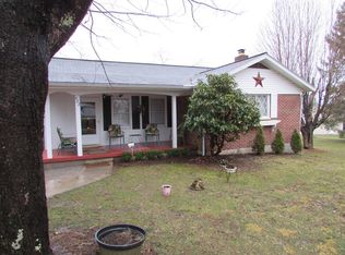 422 Brethren Church Rd, Beckley, WV 25801